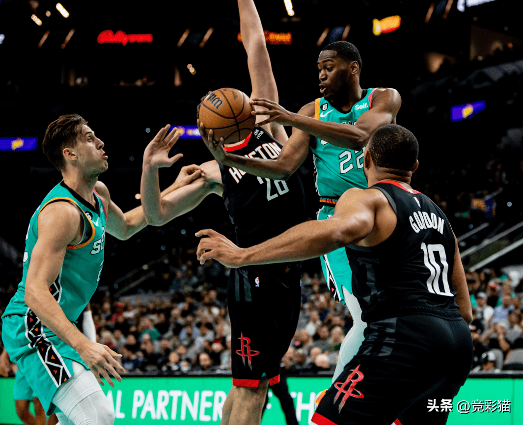 从迈阿密热火今晚内部沟通到今晚圣安东尼奥马刺调整名单以备足总杯,摩纳哥迎中超关键赛的简单介绍 从迈阿密热火今晚内部沟通到今晚圣安东尼奥马刺调整名单以备足总杯,摩纳哥迎中超关键赛的简单介绍