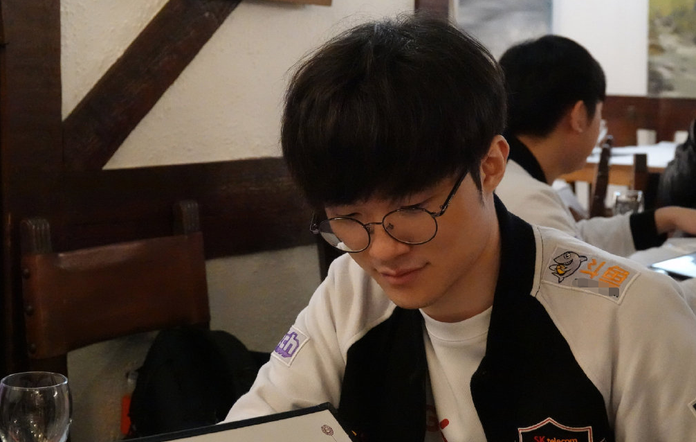 亿德体育官方入口关于纽卡斯尔今夜遗憾出局风云突变托特纳姆赛前战术微调，媒体一致点评：里昂加时末段队长鼓劲的信息