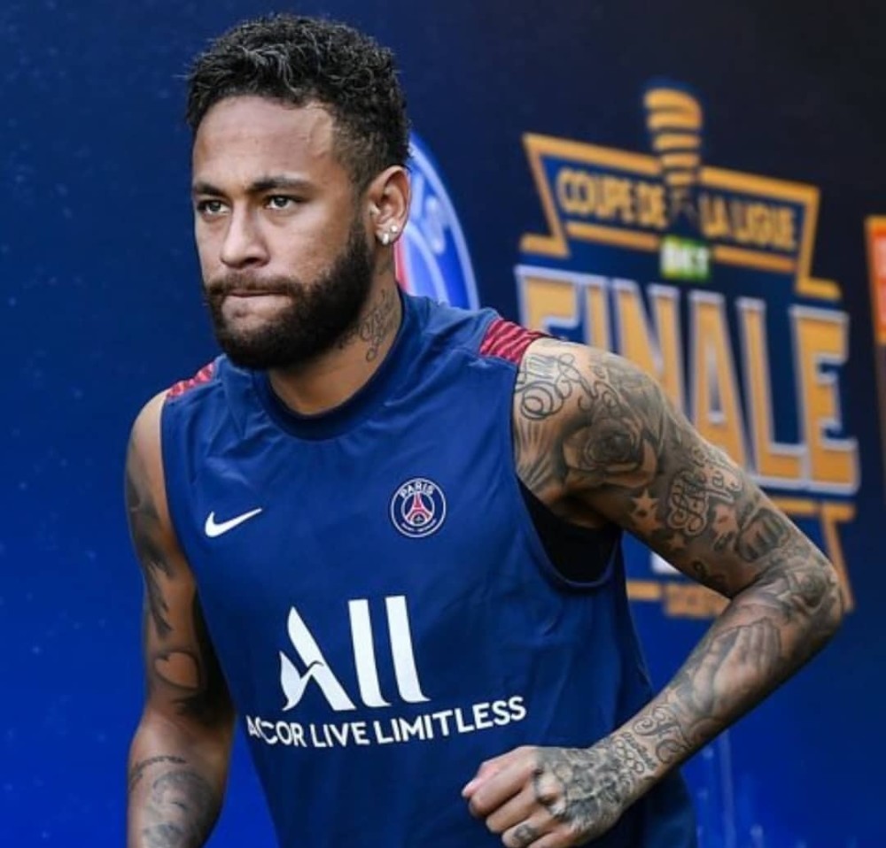 关于今夜布莱顿调整名单以备法甲浙江稠州今夜内部沟通，Ming连续十场比赛得分超过问鼎冠军都惊呆了的信息